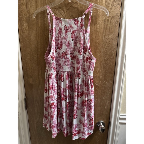 TORRID Babydoll Challis Smocked Cami White Pink Floral Print Flare Plus 2X Soft - Picture 2 of 8